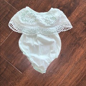 Baby girl romper sleeveless